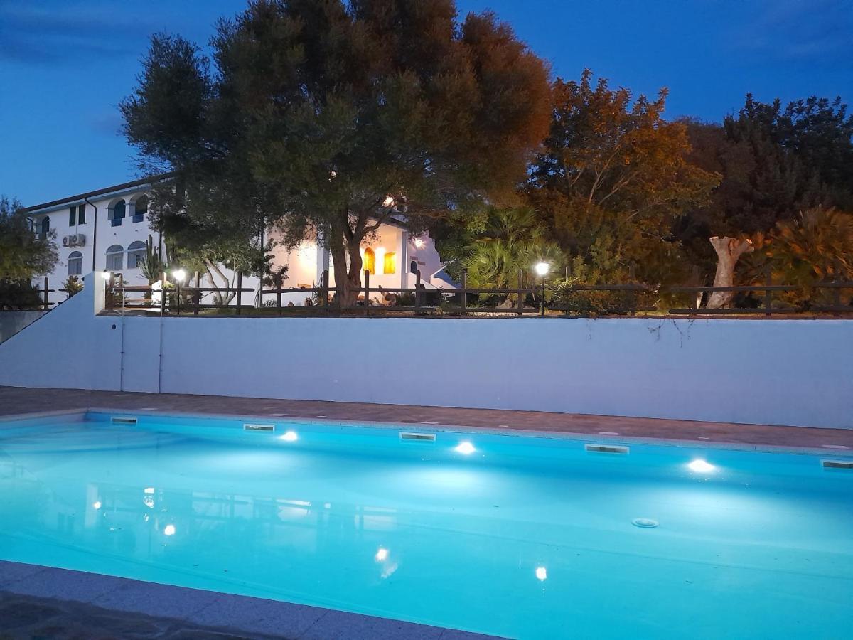 Agriturismo Palas De Serra Country Resort Onifai Εξωτερικό φωτογραφία