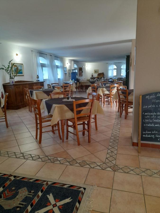 Agriturismo Palas De Serra Country Resort Onifai Εξωτερικό φωτογραφία