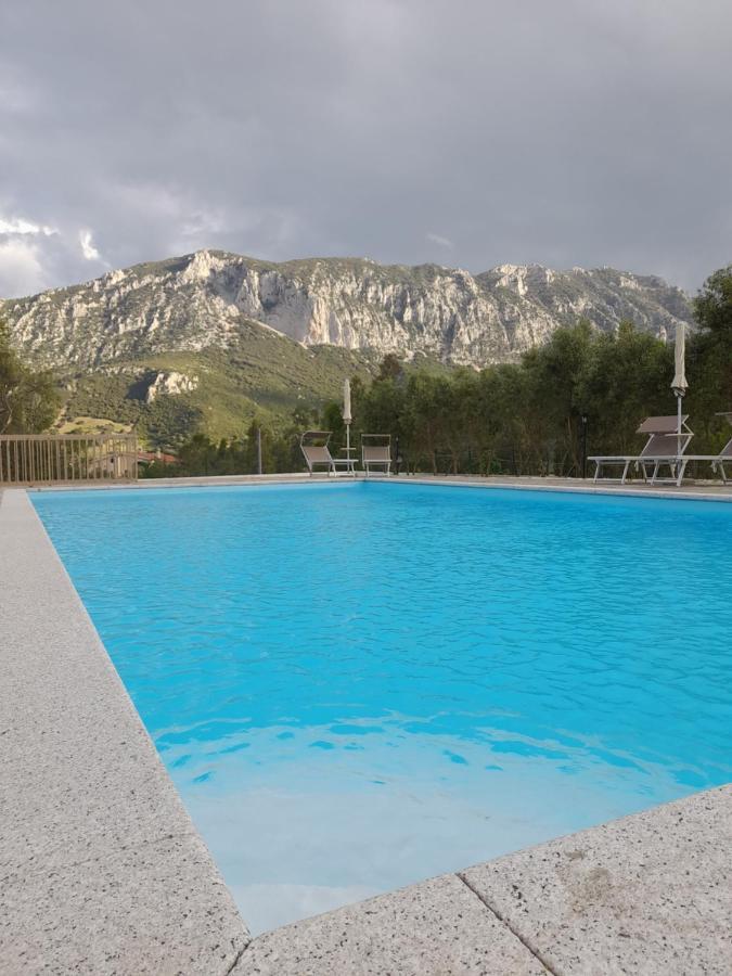 Agriturismo Palas De Serra Country Resort Onifai Εξωτερικό φωτογραφία