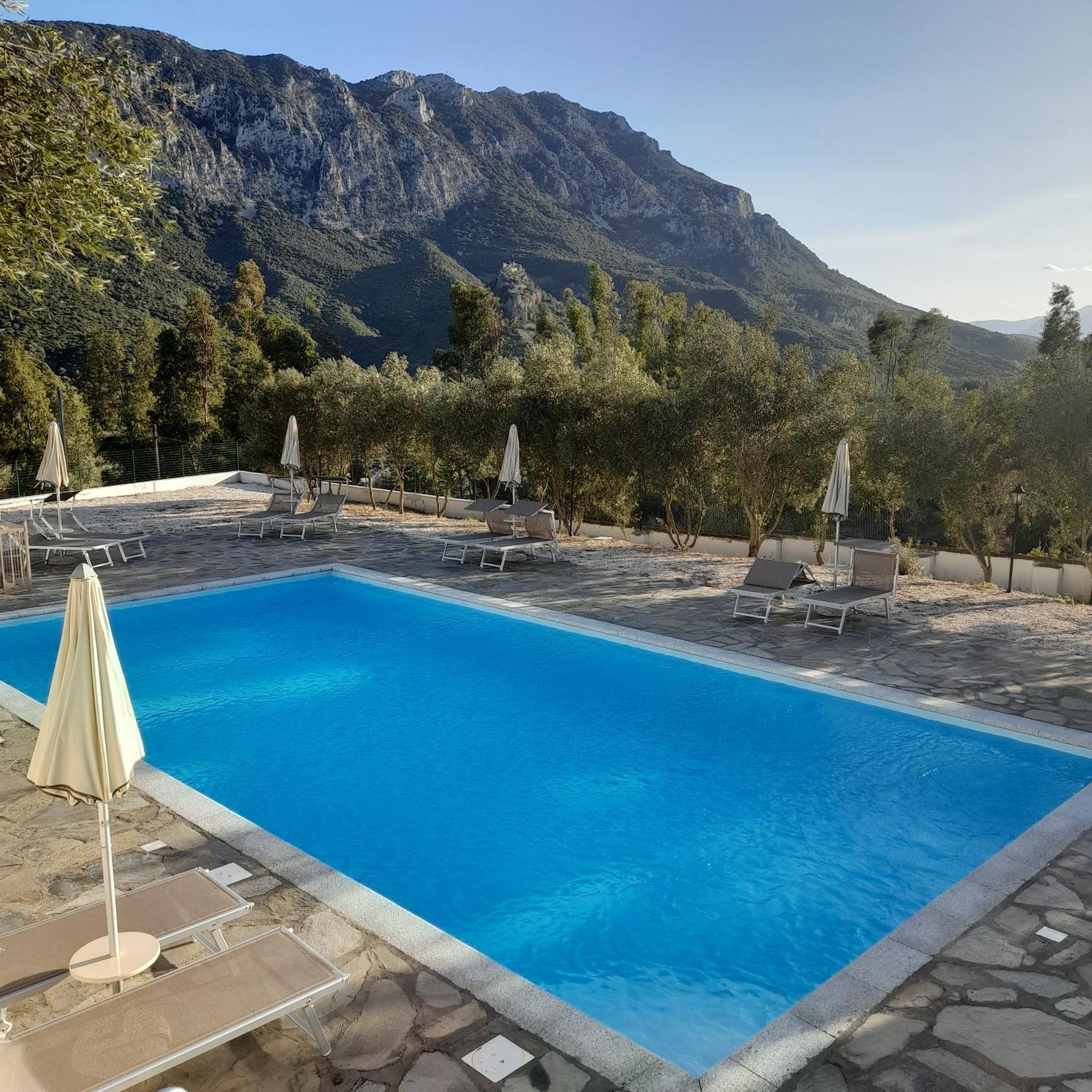 Agriturismo Palas De Serra Country Resort Onifai Εξωτερικό φωτογραφία